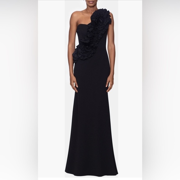 Betsy & Adam One Shoulder Black 3D Ruffle Evening Gown Formal Dress Size 4 NWT